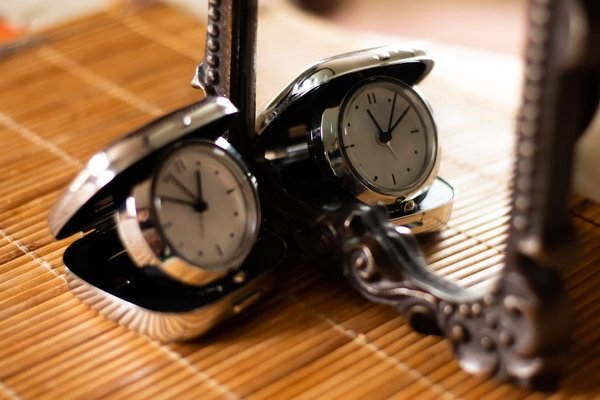 Quel est le potentiel qu'offrent les heures miroirs pour l'élévation spirituelle ?