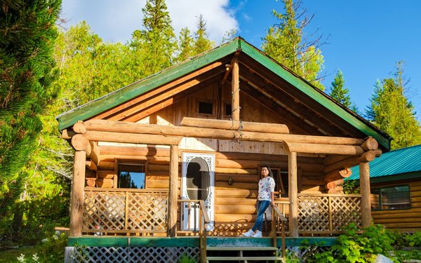 Quel est l'intérêt de faire un camping dans les Hautes Alpes?