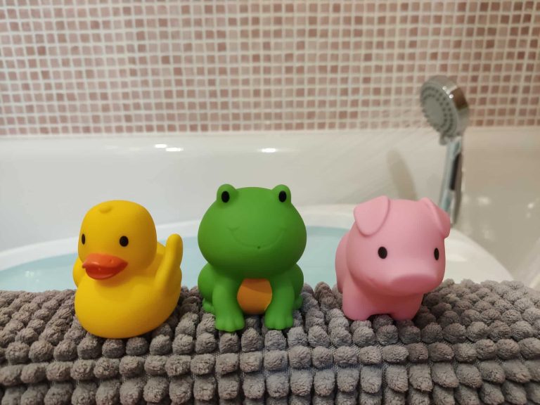 Jouets de bain : découvrez les options disponibles !